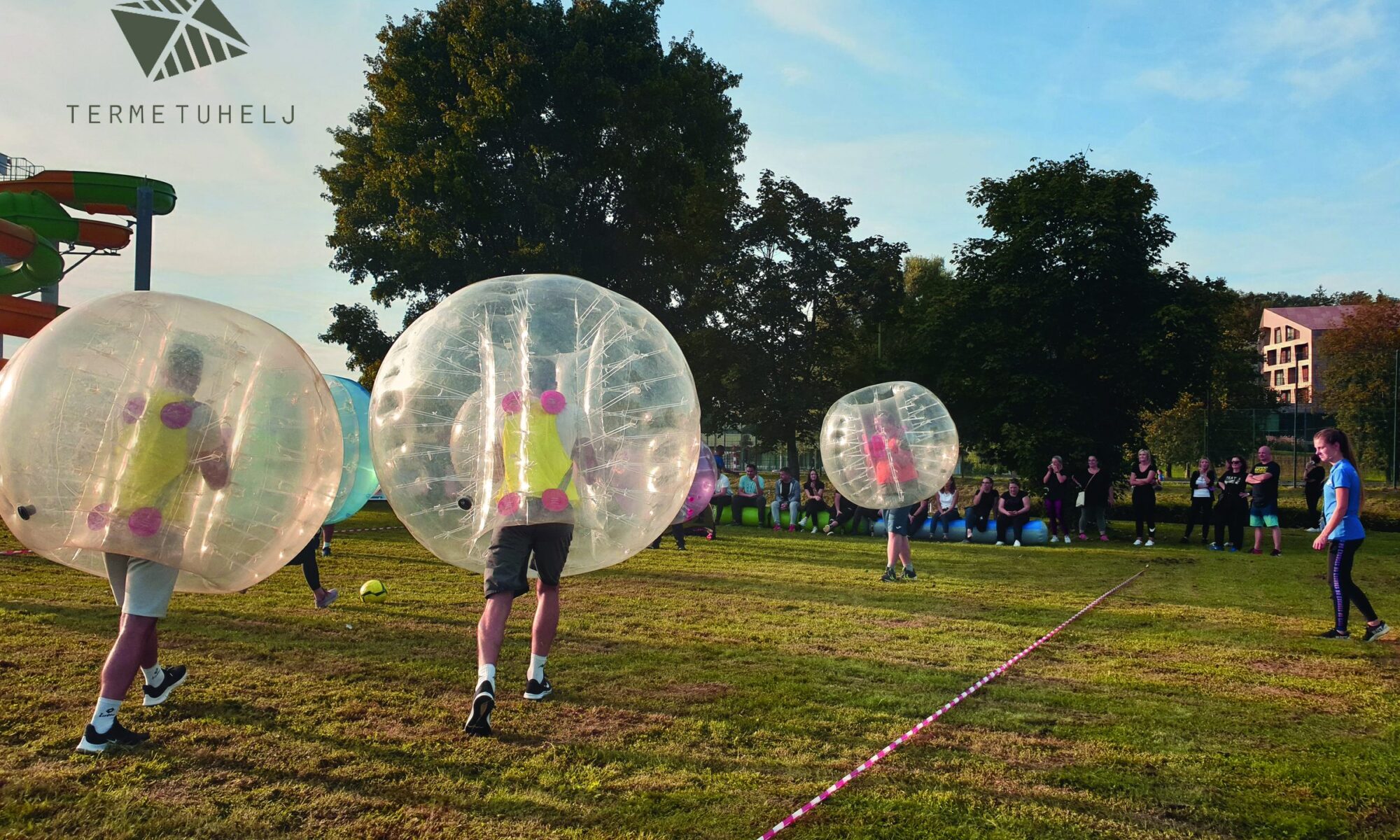 Bubble football na travnjaku Termi Tuhelj